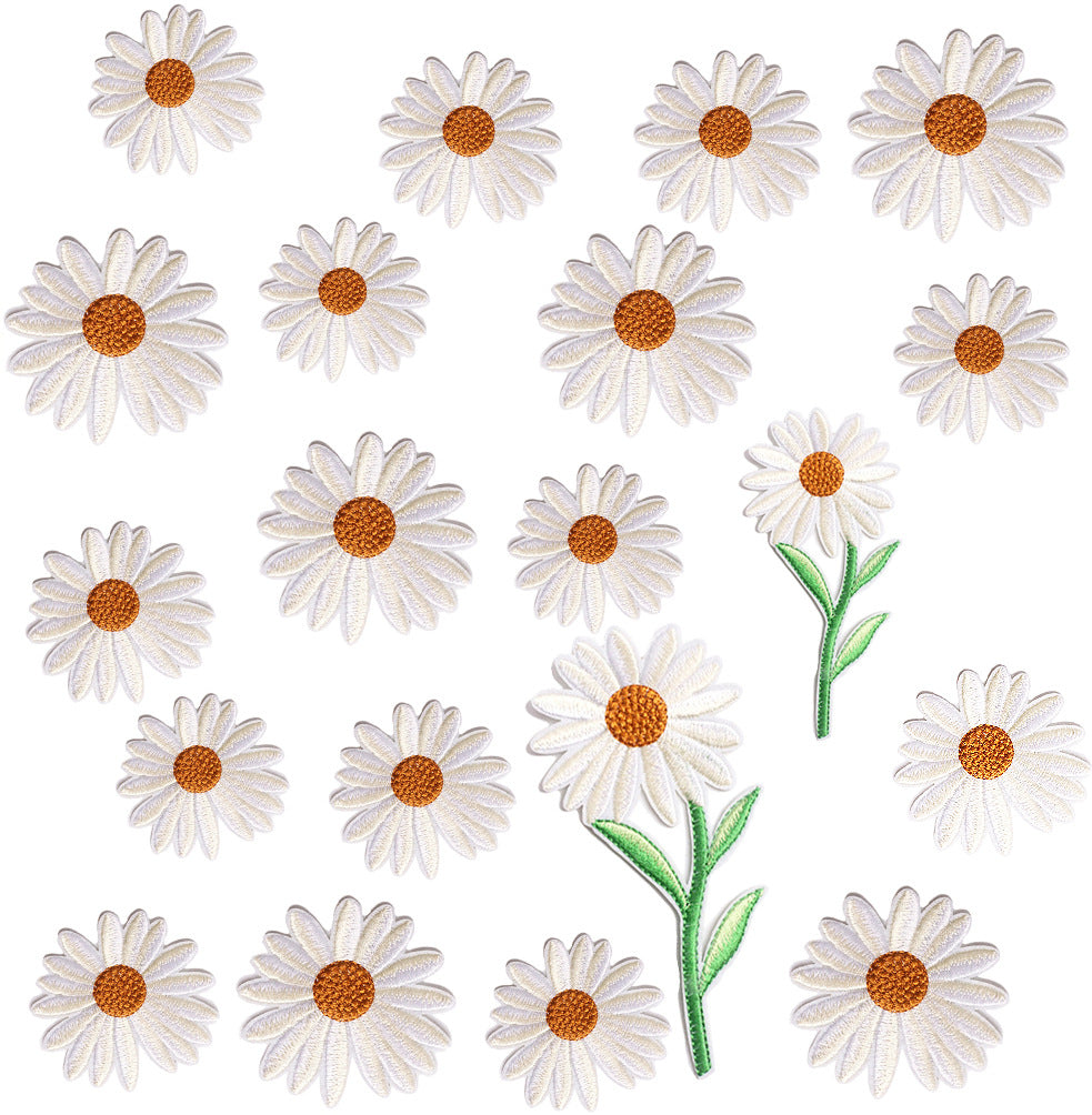 Iron-On Cute White Daisy Embroidery Patch