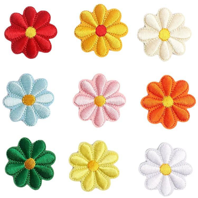 Iron-On Cute Colorful Daisy Embroidery Patch